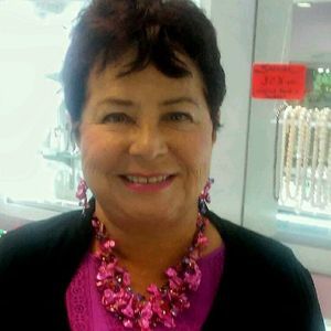 Meet your Posher, Christina